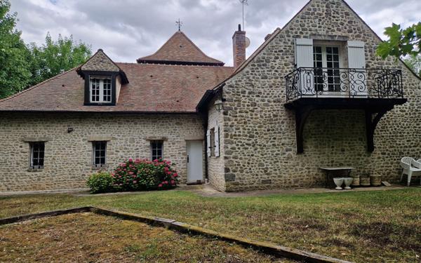 Maison à vendre    7 pièces •  Santeny