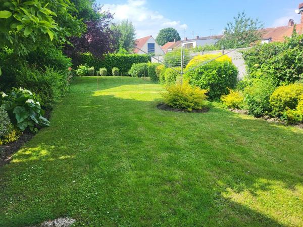Secteur calme proche du centre