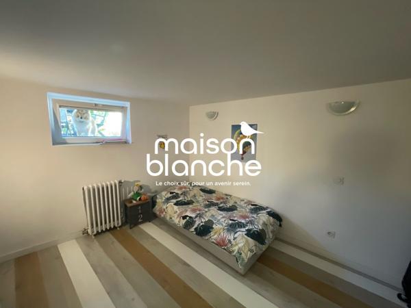 MAISON EN PIERRE