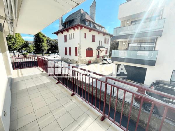 Location Appartement 4 pièces 104.05 m² - 28 ET 32 AVENUE DE LA GARE Divonne Les Bains 01220