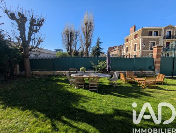 Maison à vendre 9 pièces 165 m² Versailles