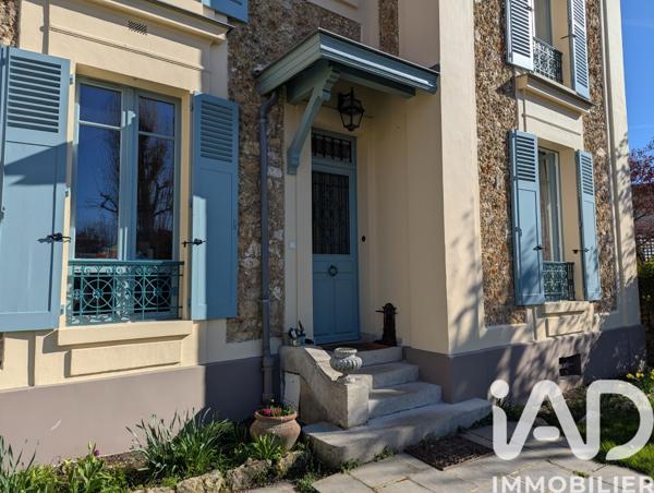 Maison à vendre 9 pièces 165 m² Versailles