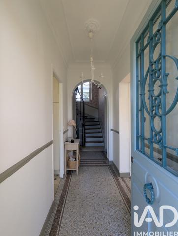 Maison à vendre 9 pièces 165 m² Versailles