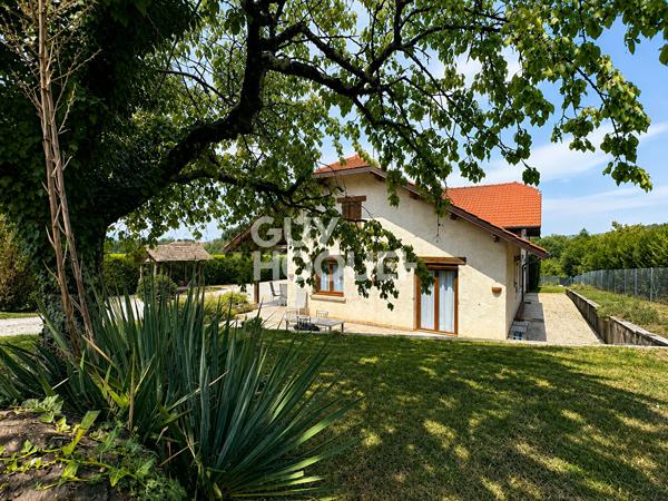 Maison familiale de  7 pièces et 154 m² - Aix-les-Bains - Terrain de 1 689 m²