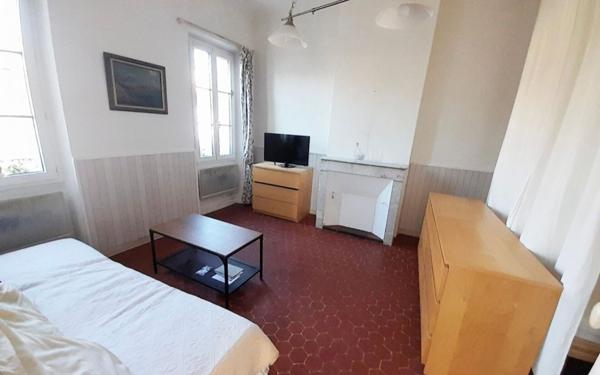 Appartement à vendre    2 pièces • 35 m2 Toulon