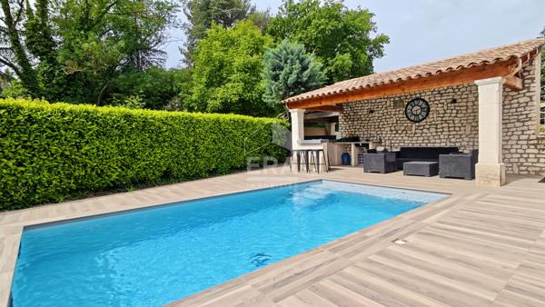 SAINT-REMY-DE-PROVENCE - Maison 4 chambres avec piscine