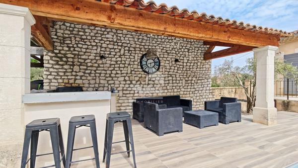 SAINT-REMY-DE-PROVENCE - Maison 4 chambres avec piscine