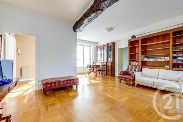 Appartement F3 à vendre  3 pièces - 65 m 2   PARIS  - 75018