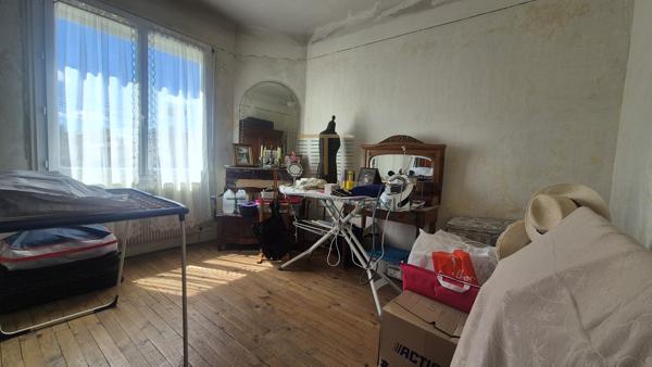Maison 6 pièce(s) 4 chambre(s) 100 m²