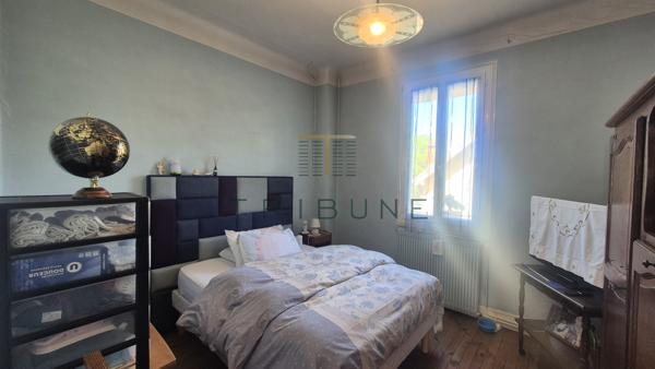 Maison 6 pièce(s) 4 chambre(s) 100 m²