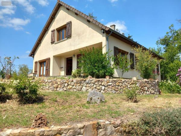 Maison à vendre à Cérans-Foulletourte dans la Sarthe (72330), ref : 72122-1236