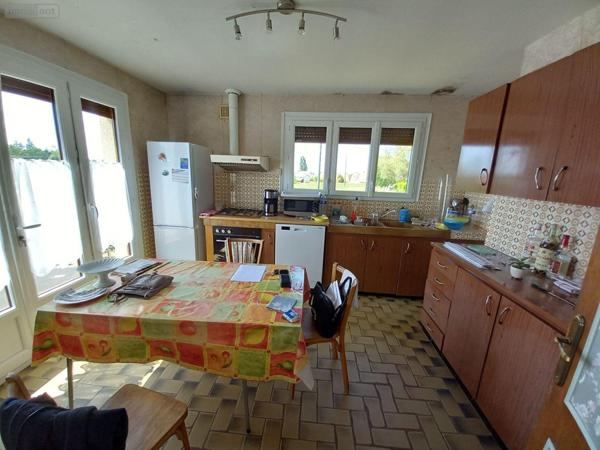 Maison à vendre à Cérans-Foulletourte dans la Sarthe (72330), ref : 72122-1236