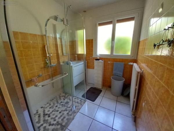 Maison à vendre à Cérans-Foulletourte dans la Sarthe (72330), ref : 72122-1236