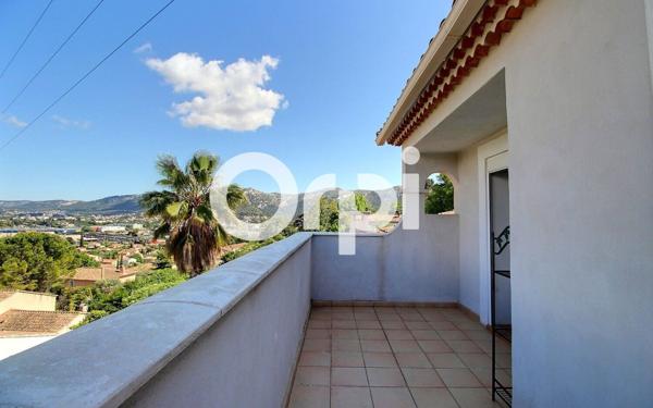 Maison à vendre    5 pièces •  Marseille 11