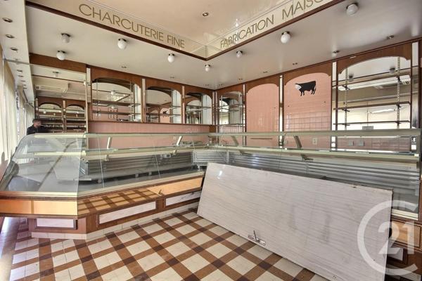 Maison à vendre  7 pièces - 233 m 2   NANGIS  - 77