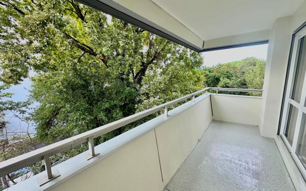 Appartement à vendre    3 pièces • 71 m2 Le Bouscat