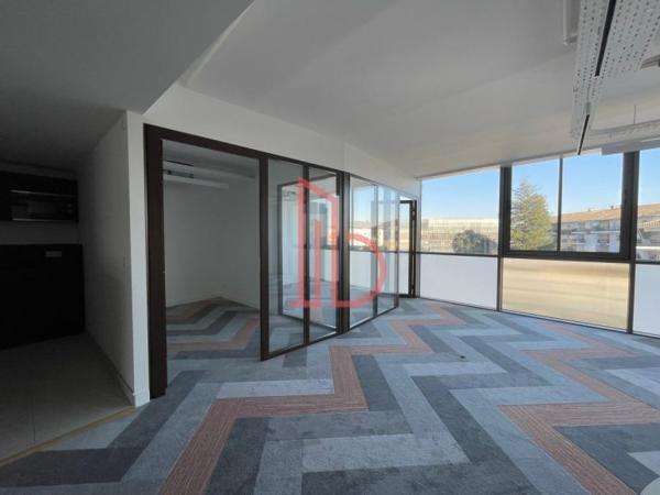 Bureau de 300 m² à vendre à Bordeaux Sud-Ouest