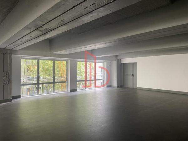 Bureau de 687 m² à vendre à Bordeaux Euratlantique