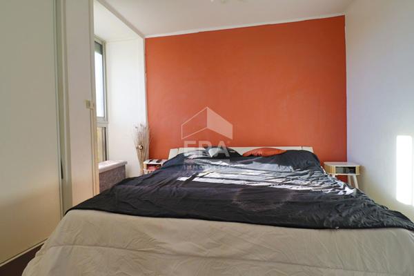 Appartement 10e Arrondissement 5 pièces - Traversant - Vue dégagée sur collines