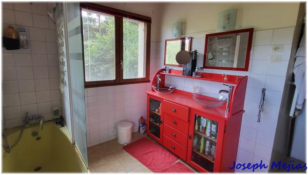 Boffres (07440) Domaine boisé de 30 hectares – Vue imprenable sur les Alpes et le Vercors