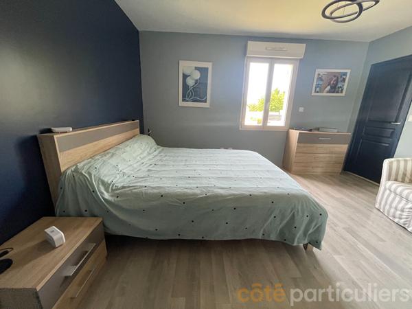 Vente
                Maison224 m² - 7 Pièces -
                    CHATEAUNEUF SUR CHER (18190)