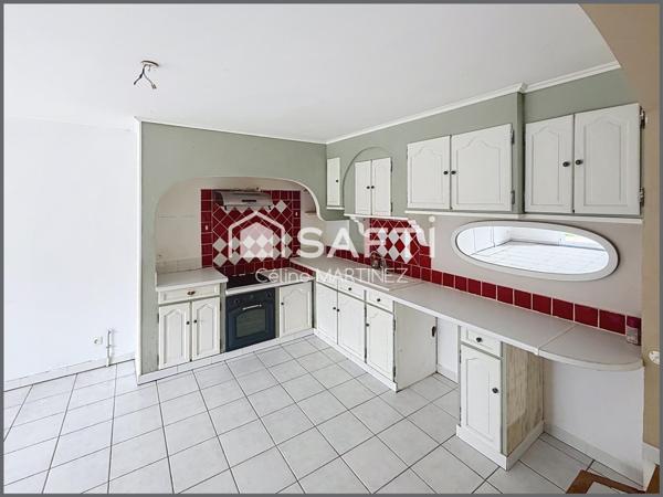 Villa 5 pièces avec garage dans quartier proche centre ville