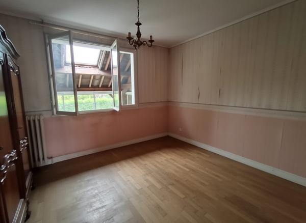 À vendre - Maison plain-pied, 5 pièces située à Montval-sur-Loir (72500)