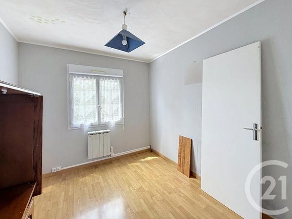 Maison à vendre  6 pièces - 121 m 2   LILLEBONNE  - 76