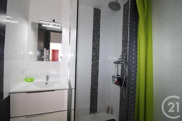 Appartement F3 à vendre  4 pièces - 64,14 m 2   ST VALERY EN CAUX  - 76