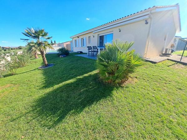 Maison 3 chambres avec piscine 104m2 - Roullet St Estephe