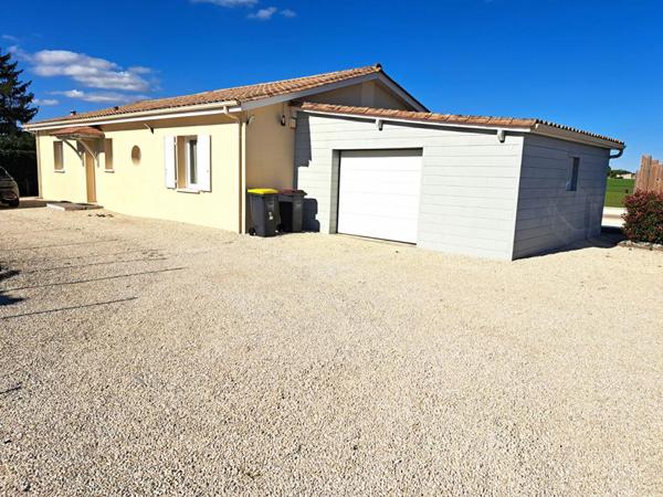 Maison 3 chambres avec piscine 104m2 - Roullet St Estephe