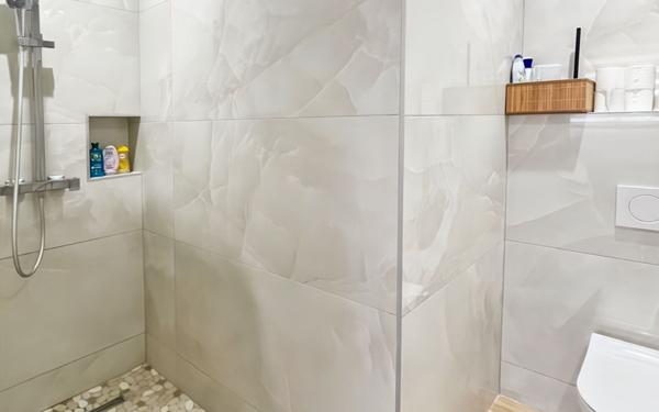 Maison à vendre    5 pièces • 141 m2 Saint-Jean-de-Linières