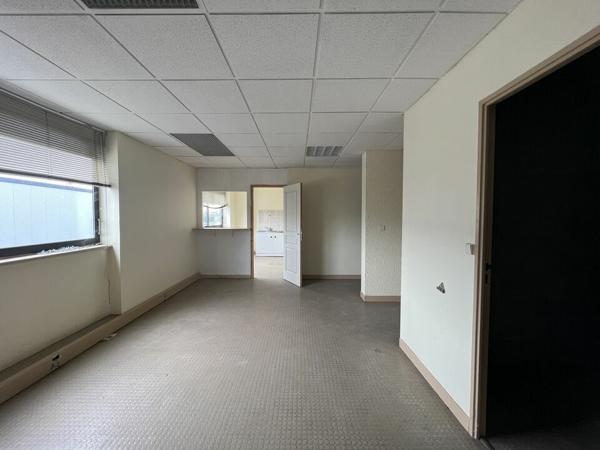 BUREAUX à LOUER de 425 m²