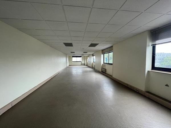 BUREAUX à LOUER de 425 m²