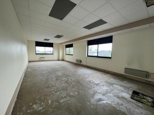 BUREAUX à LOUER de 425 m²