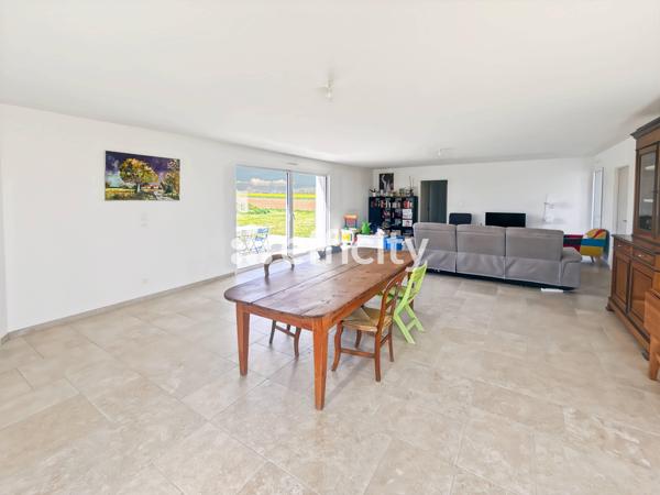 Maison 6 pièces - 192 m²