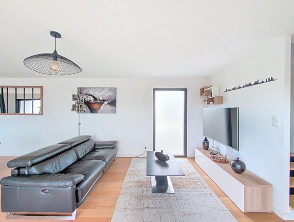 MAISON À VENDRE LANGUEUX - Maison moderne aux prestations d'exception entre dans un quartier recherché de Langueux !