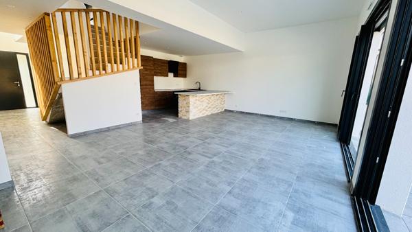 Maison Camoel 5 pièce(s) 110 m2