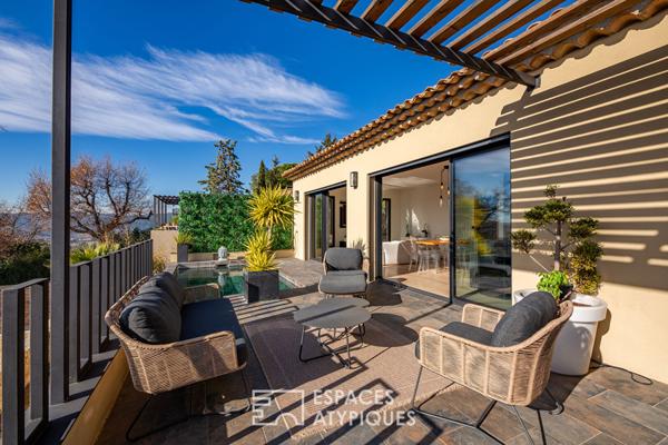 Villa d’architecte avec piscine et vue panoramique