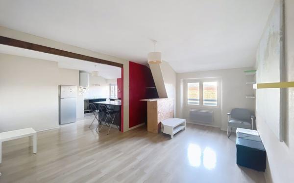 Appartement à vendre    2 pièces • 61,74 m2 Saint-Étienne