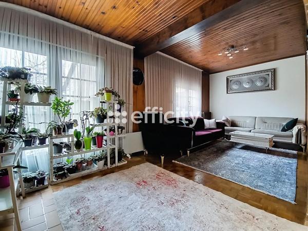 Maison 6 pièces - 134 m² Exclusivité efficity