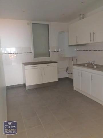 Appartement à louer 4 pièces 114.73m² Calais (62100)
