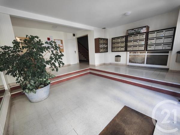 Appartement F4 à vendre  4 pièces - 68,17 m2 SARTROUVILLE - 78