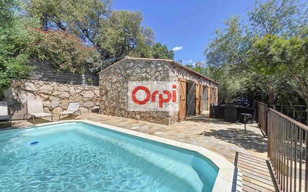 Maison à vendre    3 pièces •  Porto-Vecchio