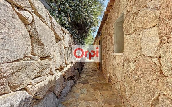 Maison à vendre    3 pièces •  Porto-Vecchio