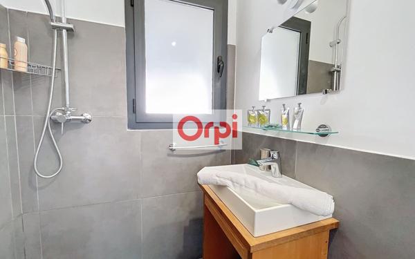 Maison à vendre    3 pièces •  Porto-Vecchio