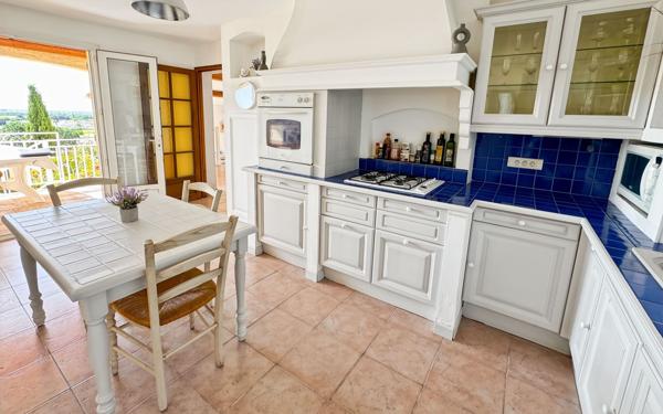 Maison à vendre    7 pièces •  Bellegarde