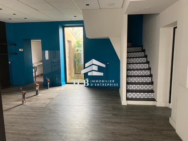 Local commercial - 98m2 - LA CHAPELLE SUR ERDRE