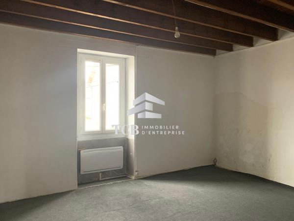 Local commercial - 98m2 - LA CHAPELLE SUR ERDRE
