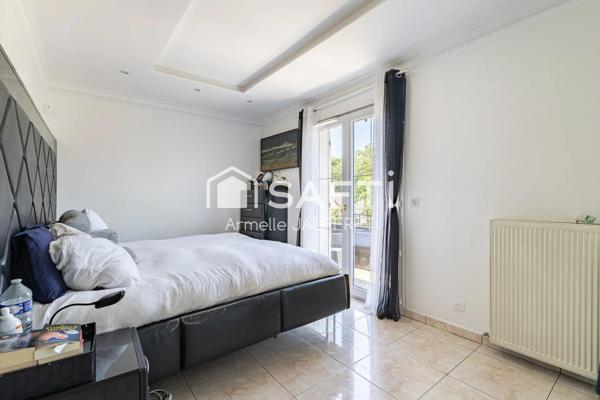 Maison d'exception dans secteur résidentiel
